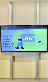 SCHOLATAB - pylonový posuv pro displej 86"